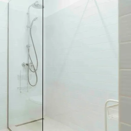 Bright 3Br Flat-Top Location-Green View Balcony Apartment
