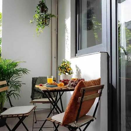 Apartment Bright 3Br Flat-Top Location-Green View Balcony Bucharest