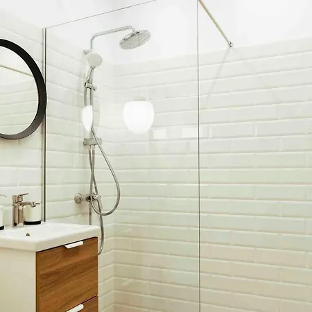 Bright 3Br Flat-Top Location-Green View Balcony Apartment *